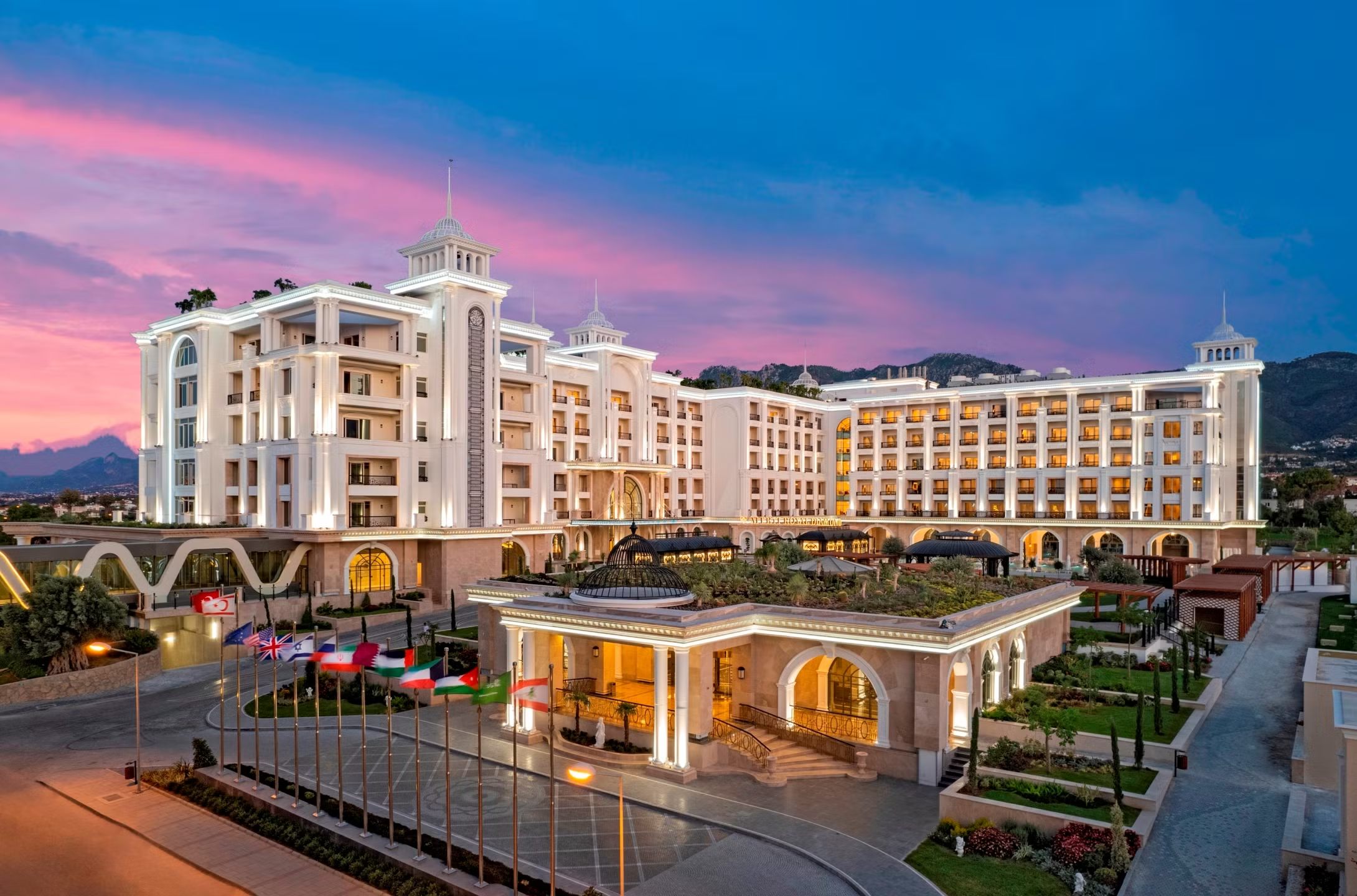 MERIT ROYAL DIAMOND HOTEL & SPA