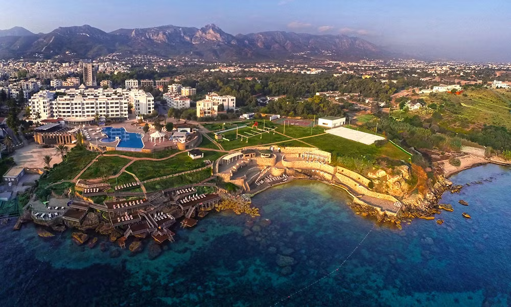 JASMINE COURT HOTEL & CASINO