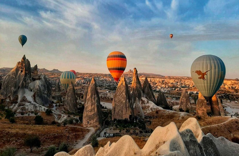 Kapadokya Turu 2 Gece Konaklamalı İzmir Afyon Çıkışlı 19 Mayıs Özel