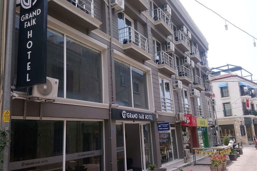 Grand Faik Hotel
