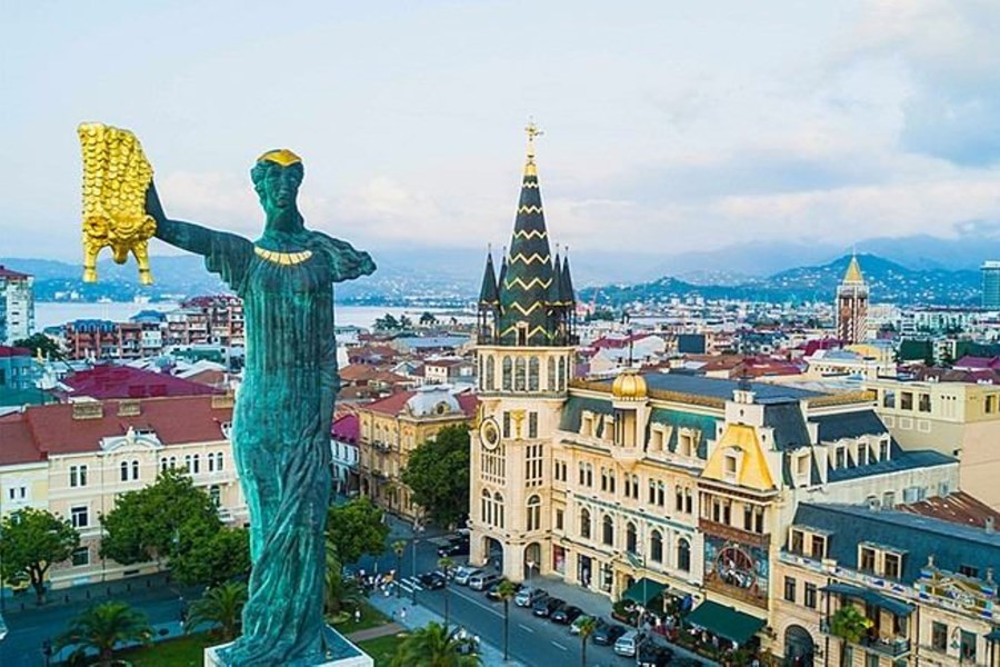 Karadeniz Rüzgarı Ve Batum Turu Çorlu Hareketli