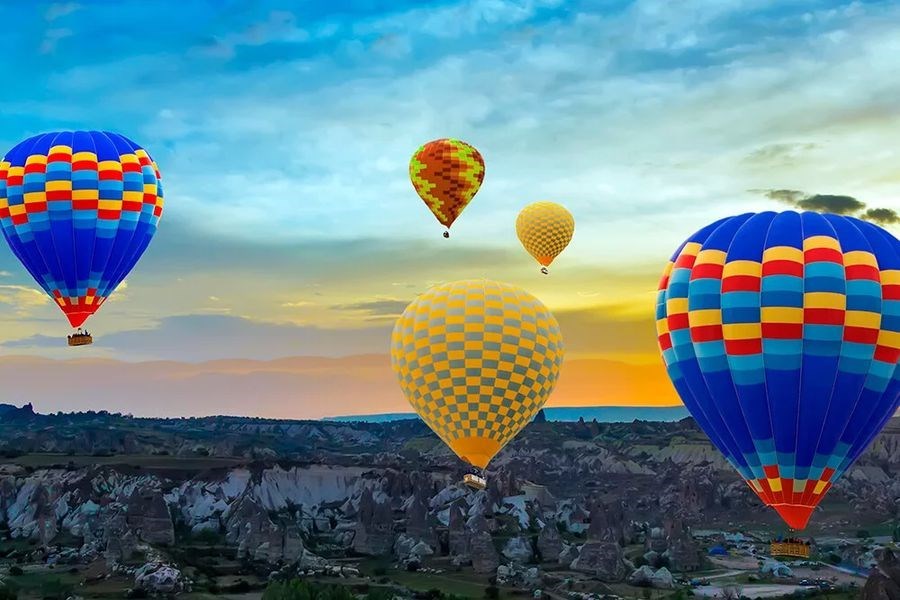Kapadokya Turu 2 Gece Konaklamalı İstanbul Çıkışlı 1 Mayıs Özel