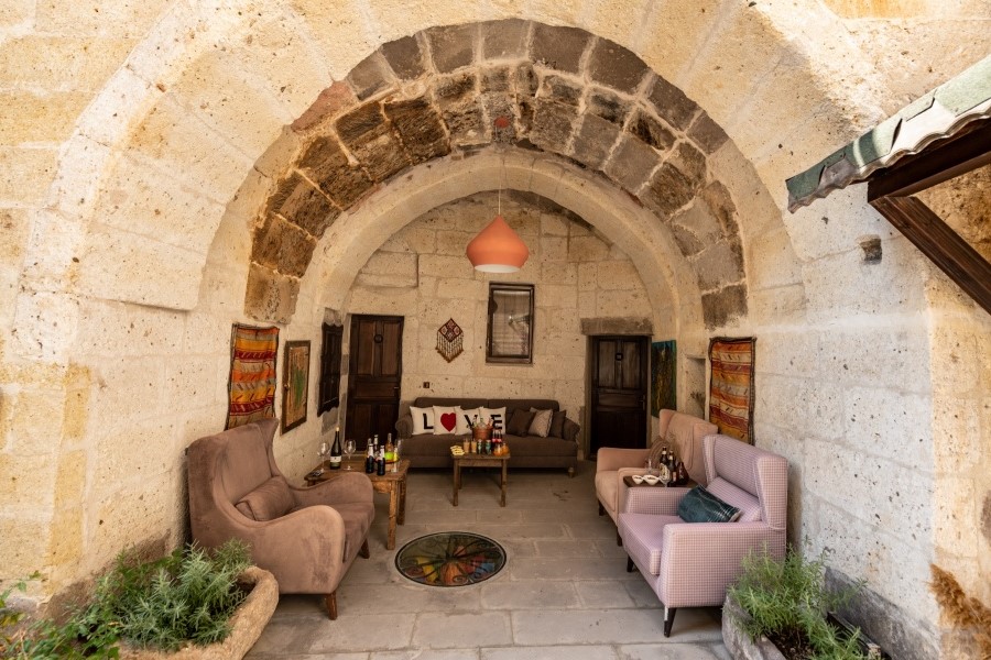 Aurora Cave Hotel