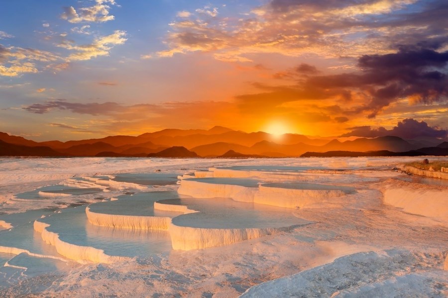 Isparta Gül Hasadı Ve Pamukkale Salda Turu İstanbul Çıkışlı