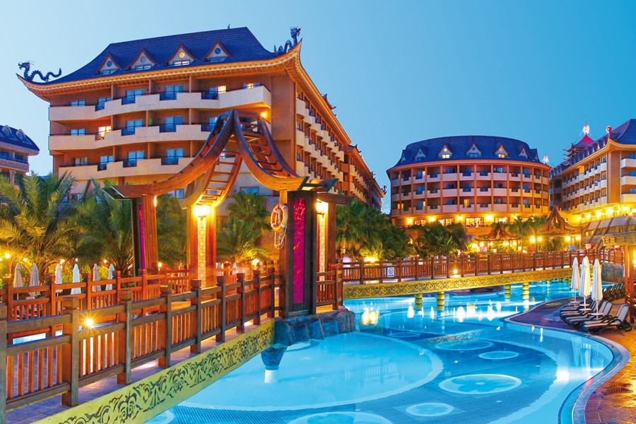 Royal Dragon Hotel