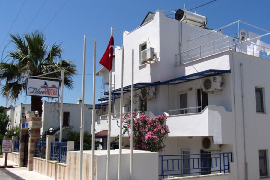 Hotel Blue
