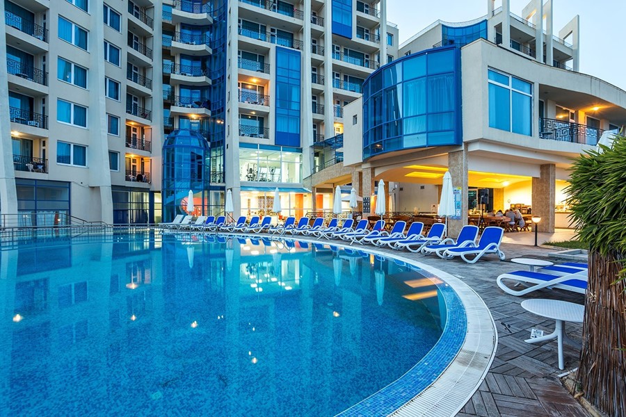 Blue Pearl Hotel