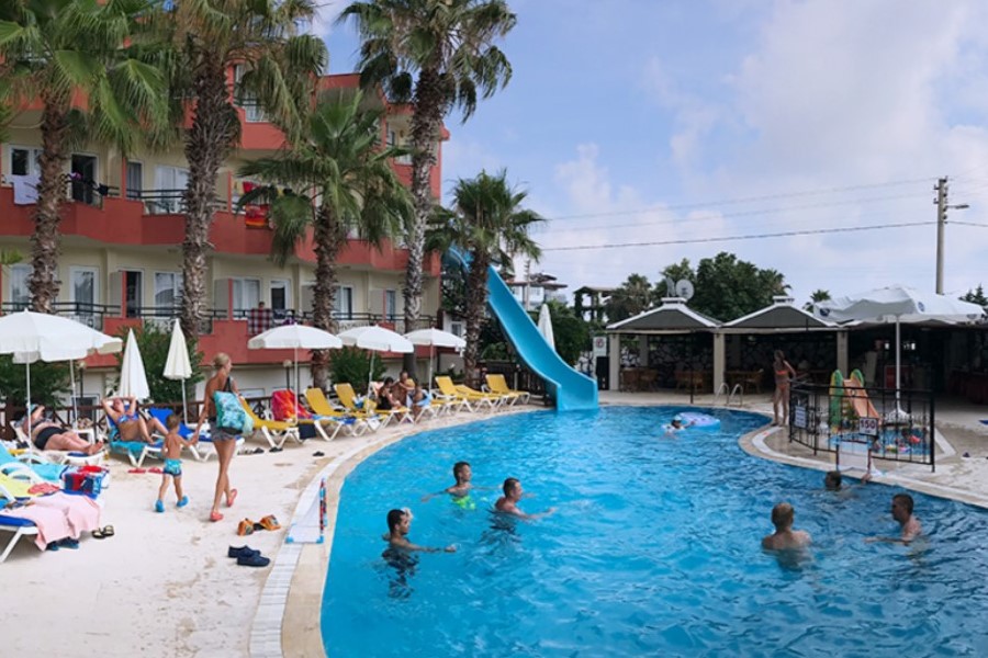 Semoris Hotel