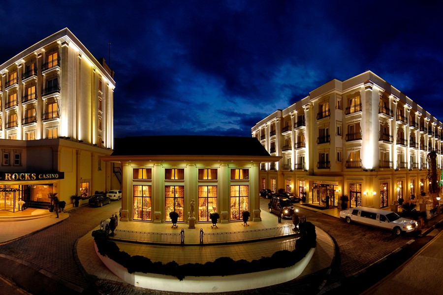 Rocks Hotel Casino