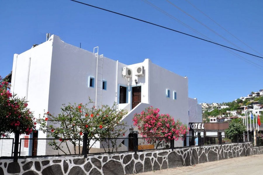 Jarra Otel