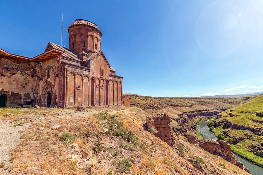 İstanbul Çıkışlı Turistik Doğu Ekspresi Thy Ile Kars Turu 2 Gece Otel 1 Gece Tren Konaklamalı Ankara Kars Yönü Sevgililer Günü Özel