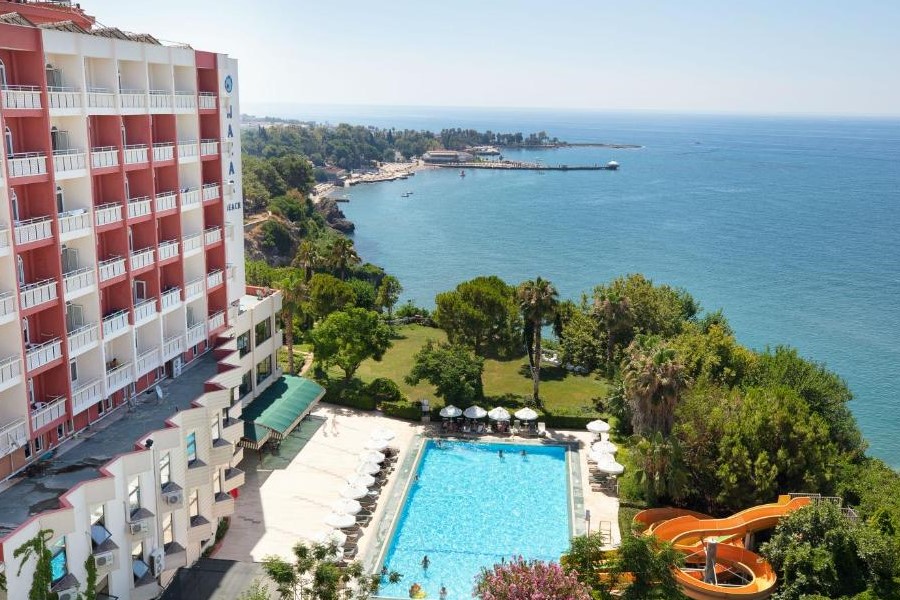 Nazar Beach City & Resort Hotel