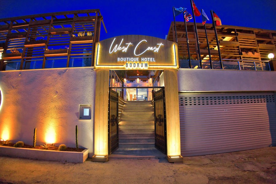 West Coast Boutique Hotel