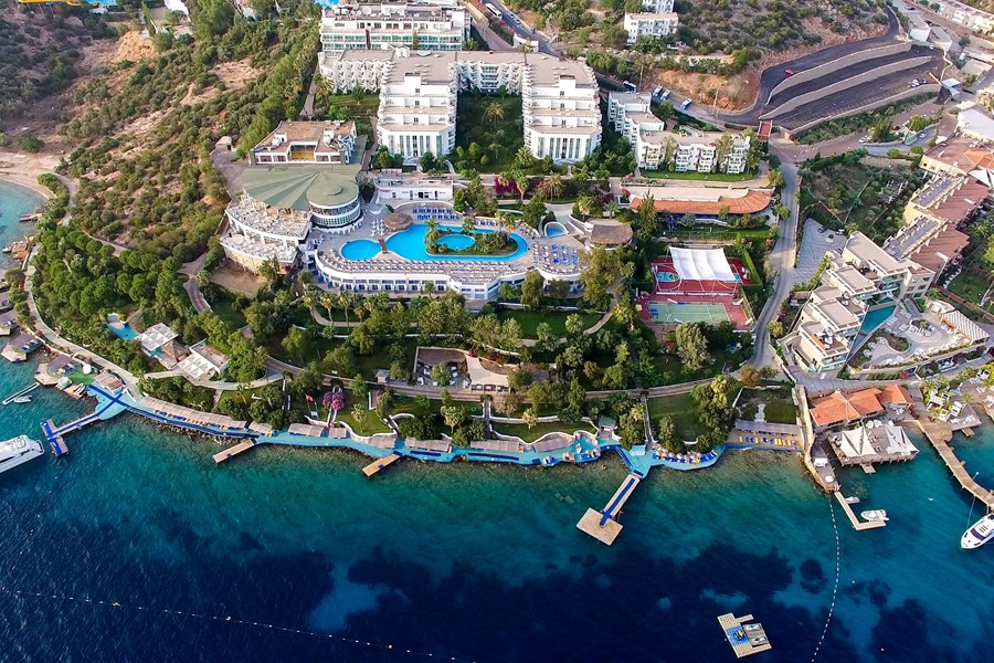 Bodrum Holiday Resort & Spa