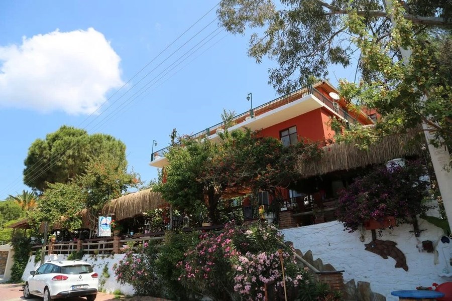 Bozburun Pembe Yunus Otel