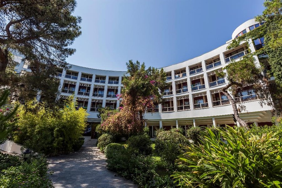 Perre La Mer Hotel Resort & Spa