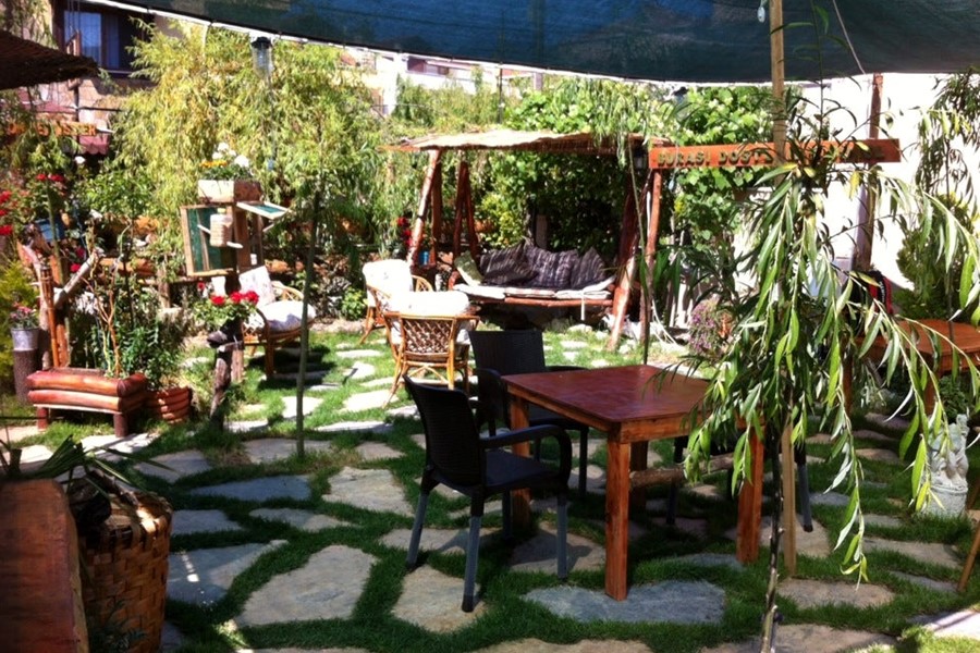 Ala Konukevi Otel & Oksijen Cafe