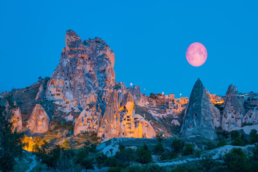 Kapadokya Turu 2 Gece Konaklamalı Bursa Eskişehir Çıkışlı 19 Mayıs Özel