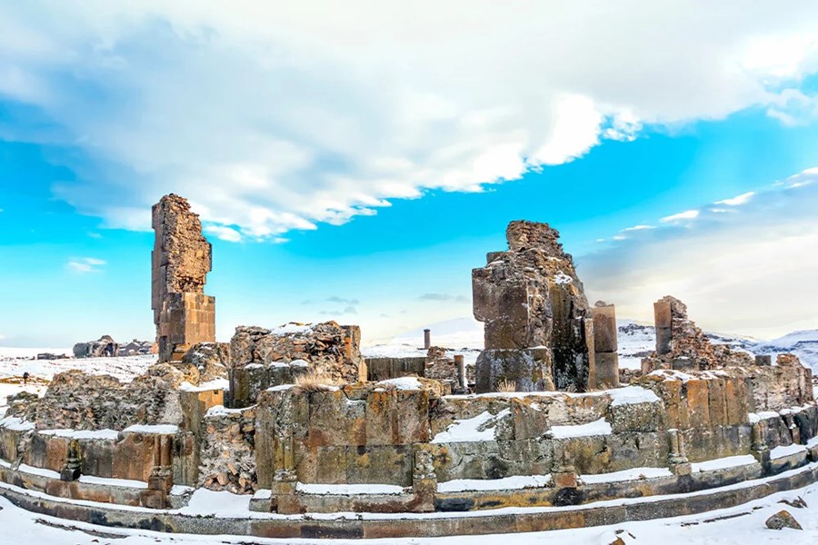 İstanbul Çıkışlı Turistik Doğu Ekspresi Thy Ile Kars Turu 2 Gece Otel 1 Gece Tren Konaklamalı Ankara Kars Yönü Yılbaşı Özel