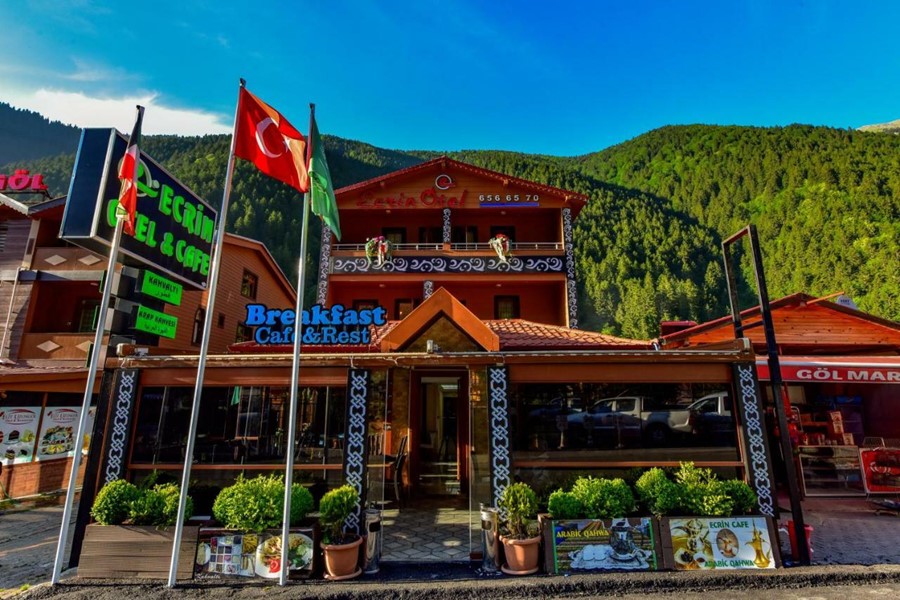 Ecrin Hotel