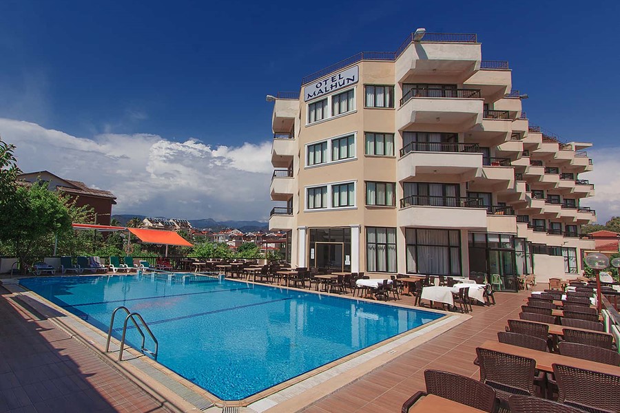 Malhun Hotel
