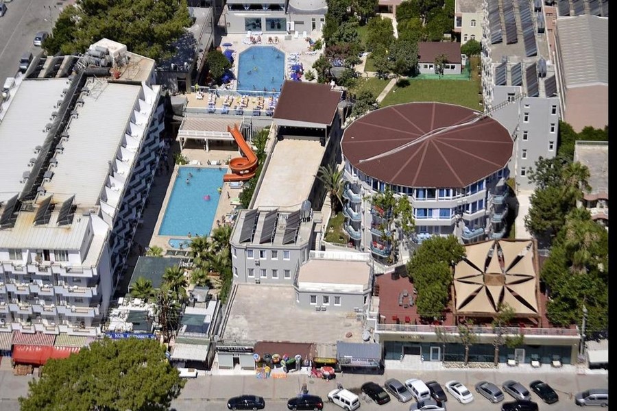 Latte Beach Hotel