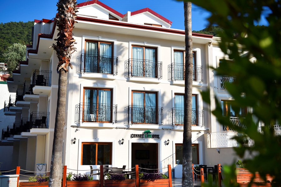 Cennet Life Otel