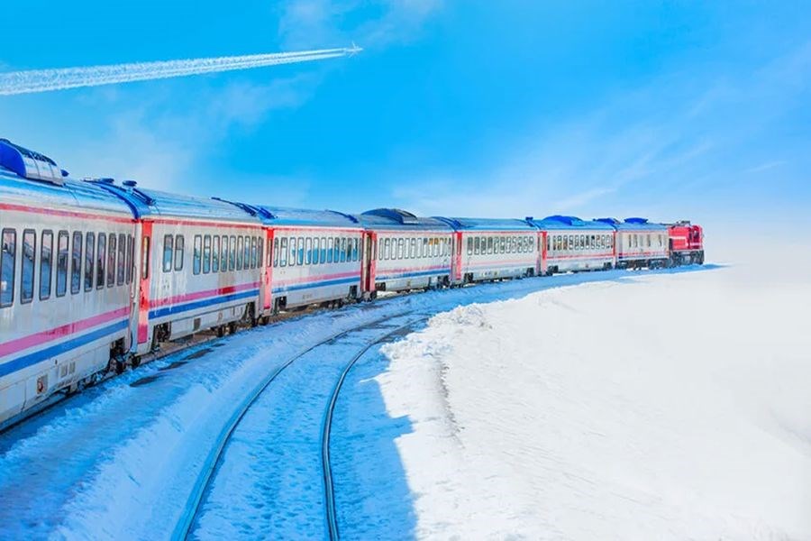 İzmir Çıkışlı Turistik Doğu Ekspresi Sun Express Ile Kars Turu 2 Gece Otel 1 Gece Tren Konaklamalı Ankara Kars Yönü