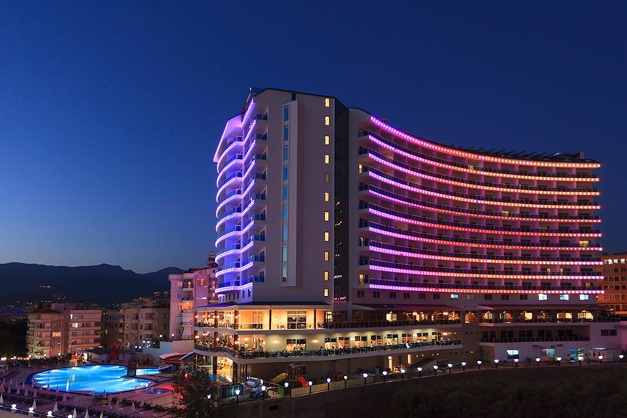 Diamond Resort Hotel