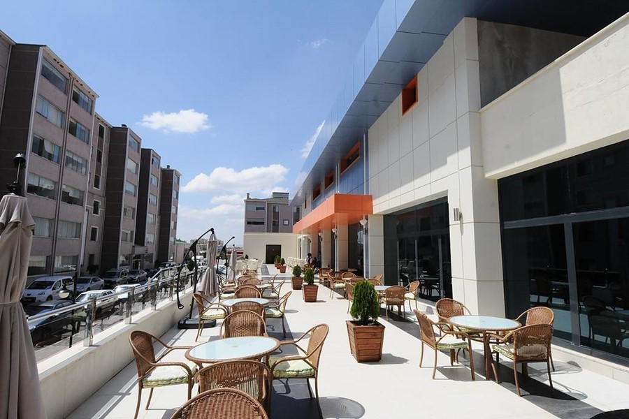 White Tuana Thermal Hotel