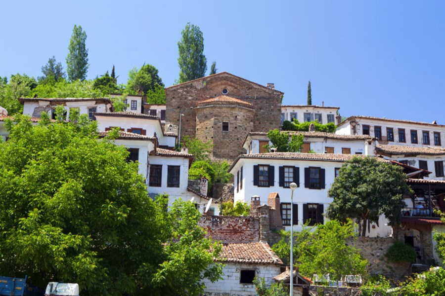 Kuşadası Çeşme Alaçatı Efes Turu 1 Gece Otel Konaklamalı Ankara Afyon Çıkışlı