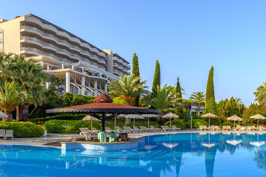 Starlight Resort Hotel