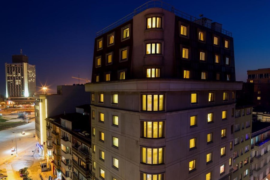 Midtown Hotel